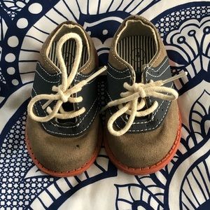 NWOT OshKosh Oxfords
